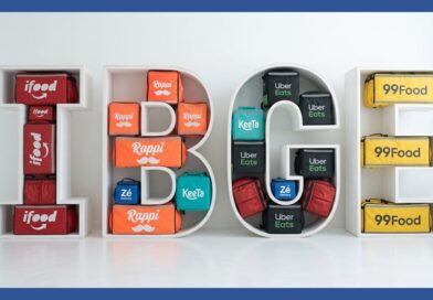 Empresas de app no setor delivery do Brasil levam mais de 2 milhões de entregadores para a informalidade  e sem direitos trabalhistas nenhum, diz estudo do IBGE